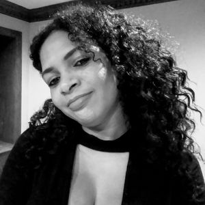 Meet your Posher, Sandy